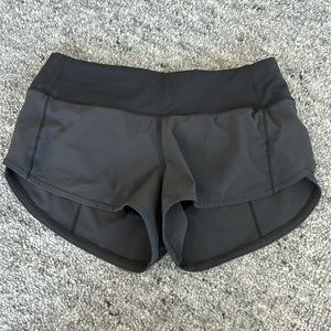 NEW Lululemon Shorts Black Size 2